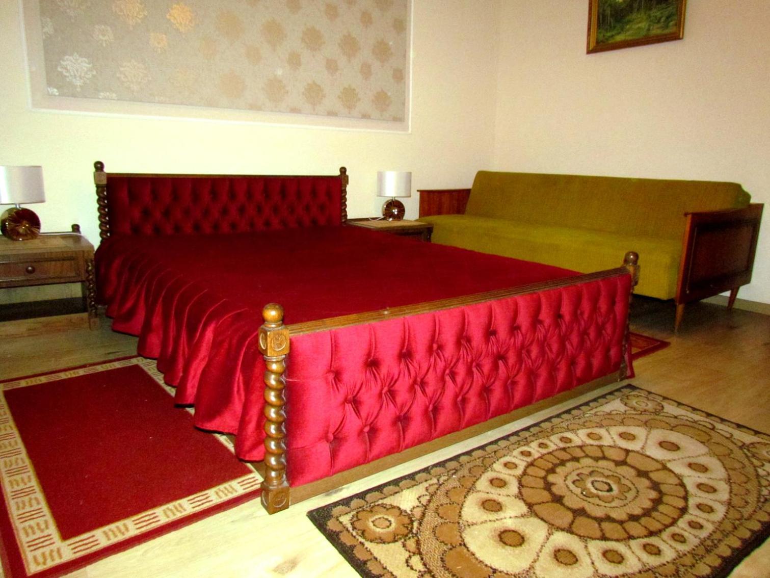 Leander Vendeghaz Hotel Gyenesdiás Exterior foto